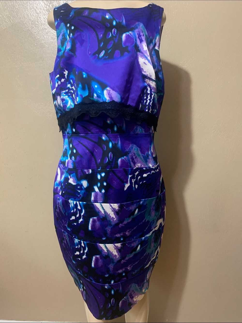 Jax size 14 Abstract Purple Print Sleeveless Midi Dress with Lace Trim